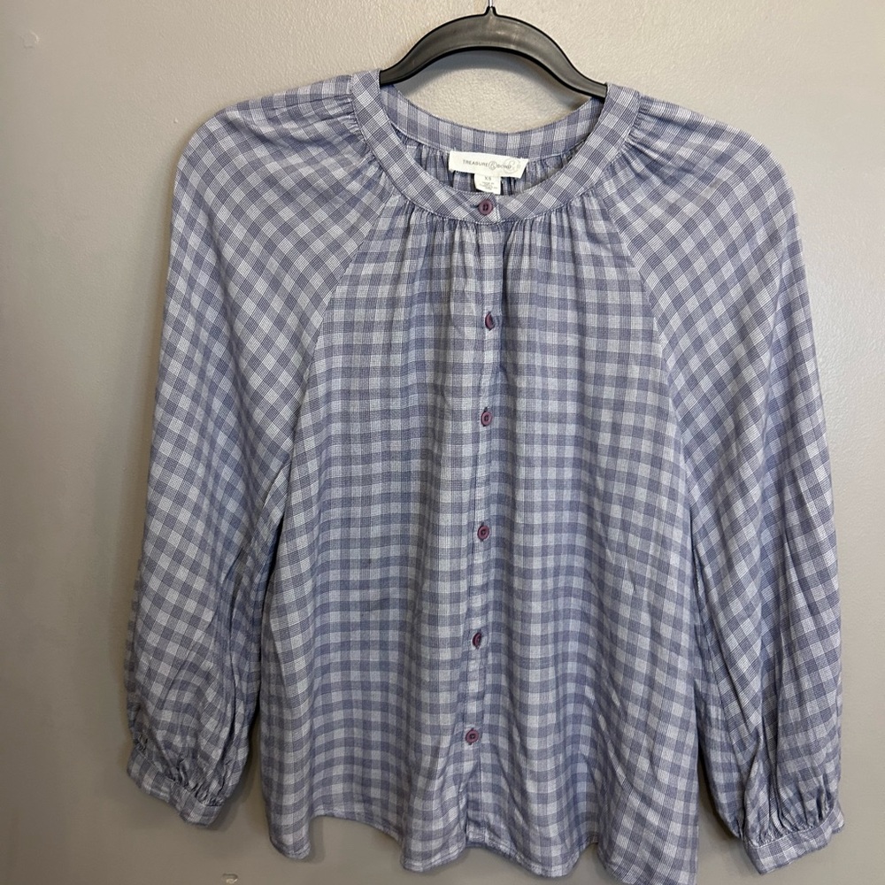 Treasure & Bond Windowpane Plaid Smocked Popover Top In button down size XS
